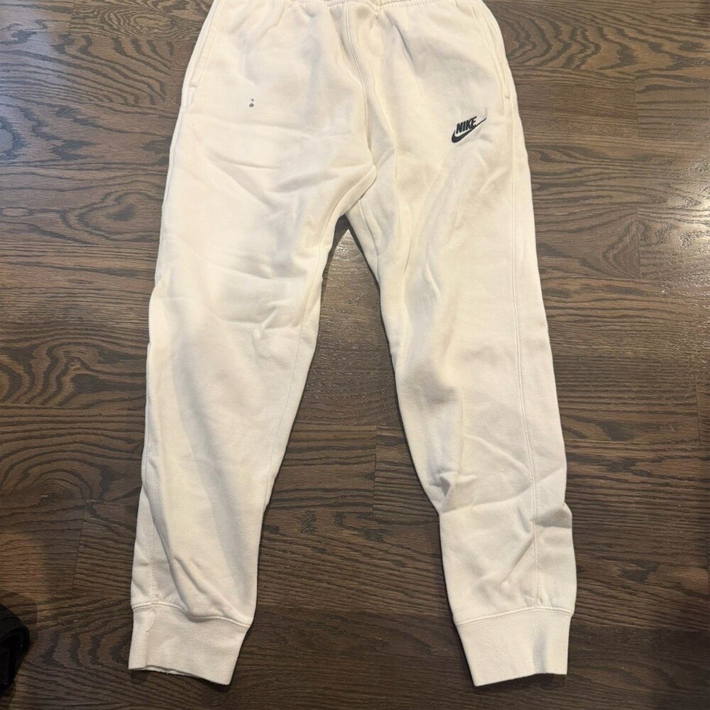 Nike Sportswear Club Fleece Jogger Sweatpants Unisex S Ivory Logo